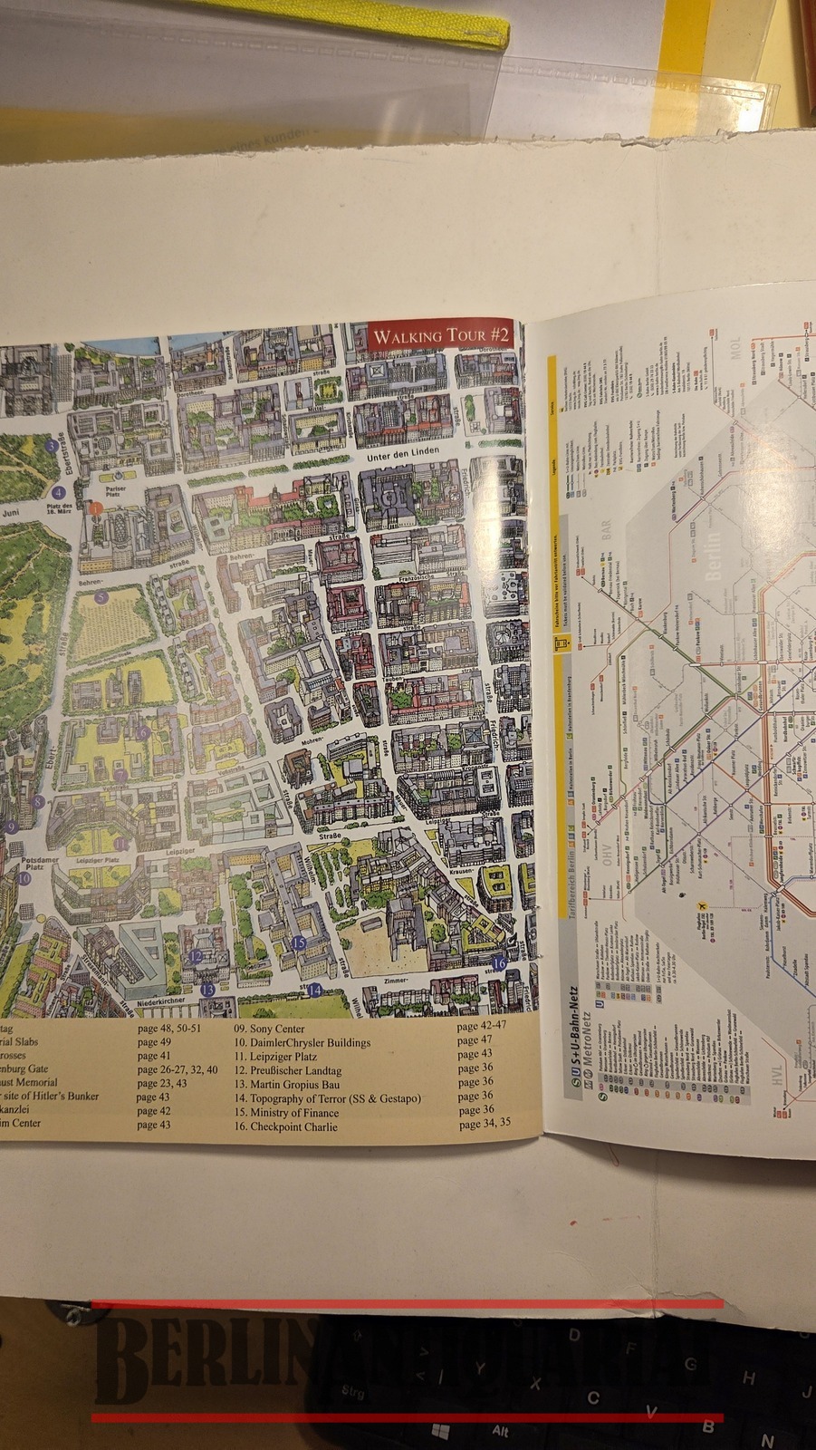 Berlin & Potsdam  Guide, in english (englisch), ca. 2015,  sehr gut, siehe Fotos